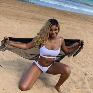 Meet your Posher, Teresa